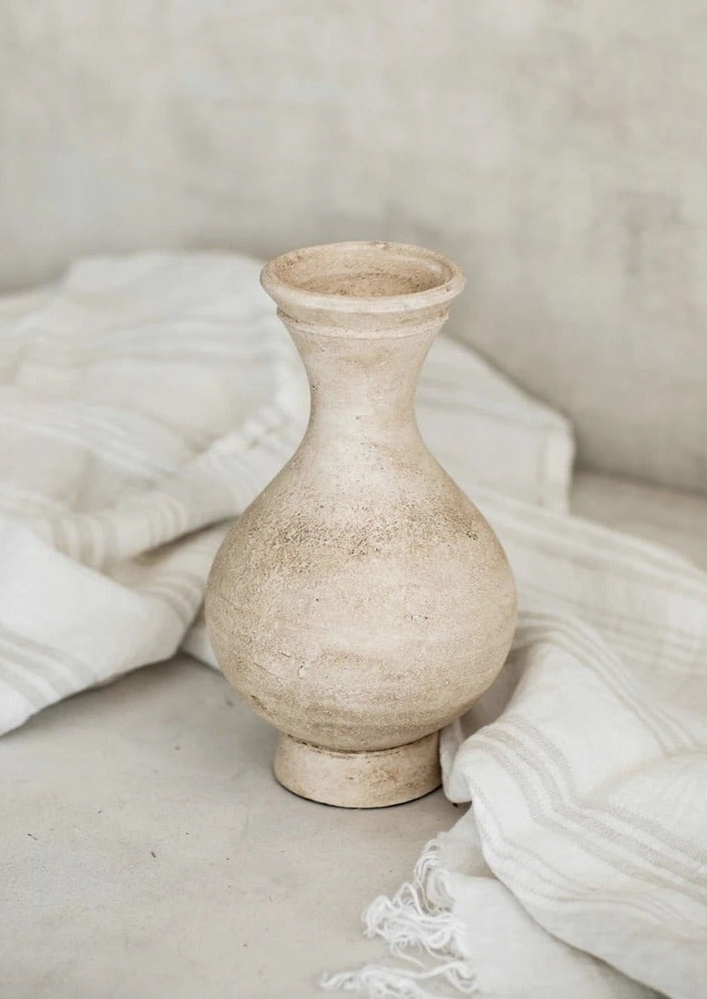 Hourglass Vase